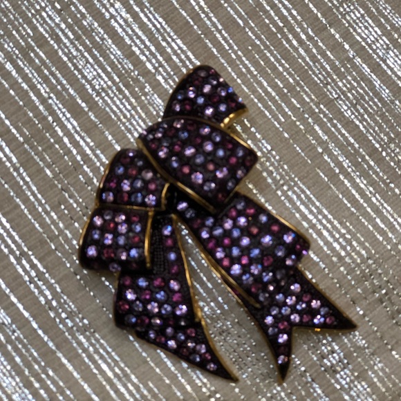 Joan Rivers Bow Brooch - Picture 4 of 6